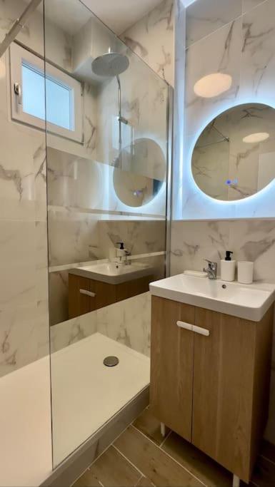 Charmant 3 Pieces Idealement Situe Ментона Экстерьер фото